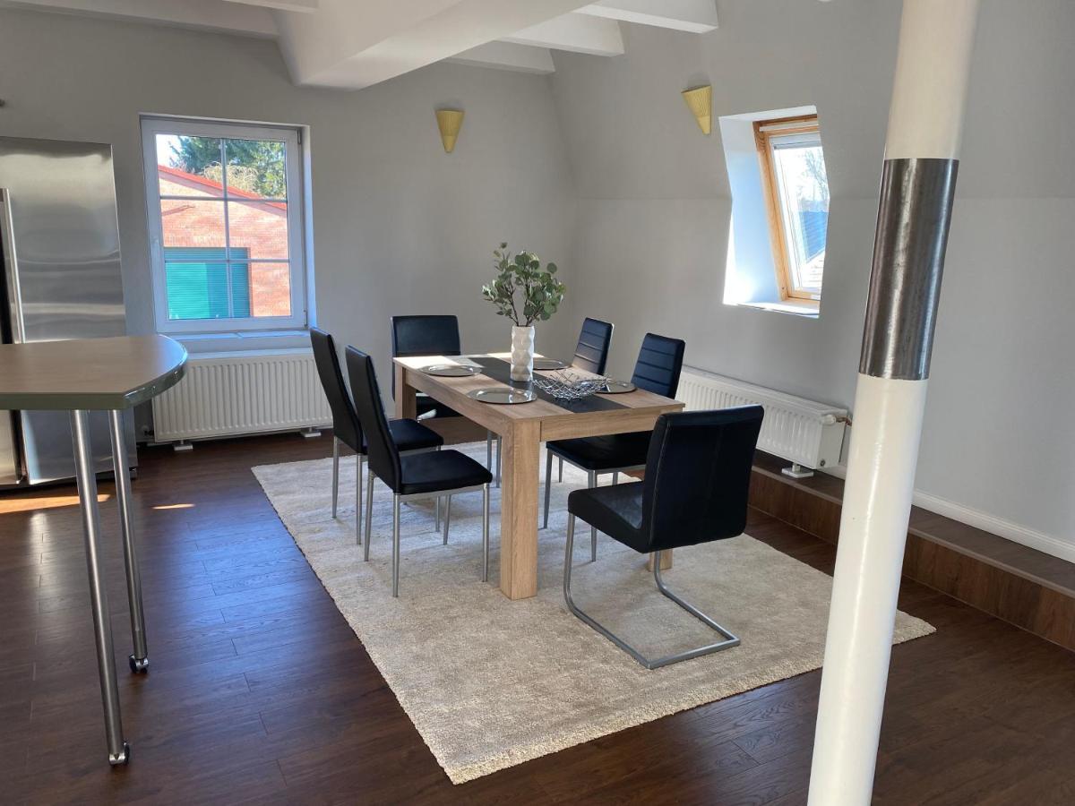 Stilvolle Ferienwohnung In Der Naehe Von Schwerin Dummer Exterior foto